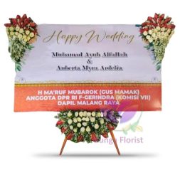 Bunga papan wedding tema mawar – 3 Titik